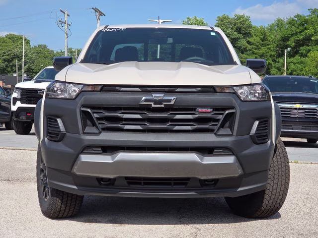 2026 White Sands Chevrolet Colorado Trail Boss 4X4 Truck