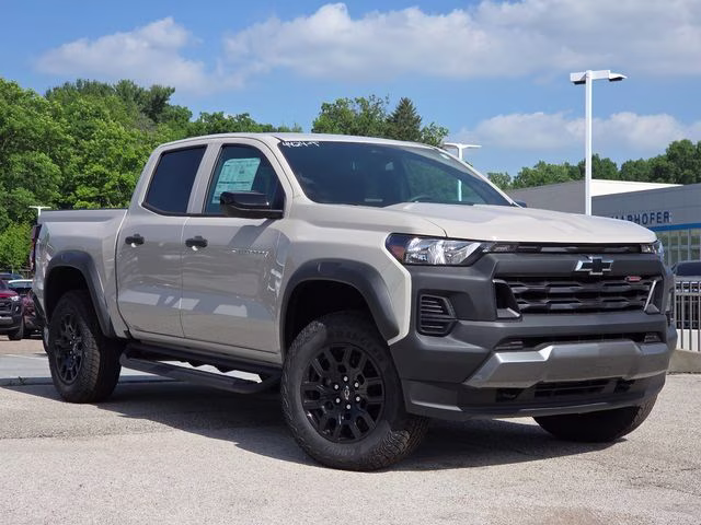 2026 White Sands Chevrolet Colorado Trail Boss 4X4 Truck