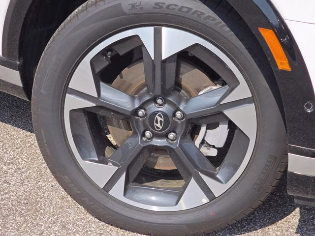 2026 Creamy White Pearl Hyundai Palisade Hybrid Limited AWD SUV