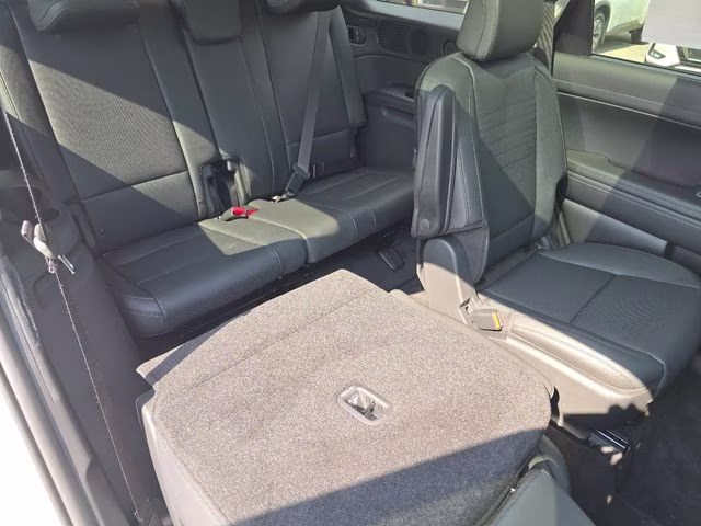 2026 Creamy White Pearl Hyundai Palisade Hybrid Limited AWD SUV