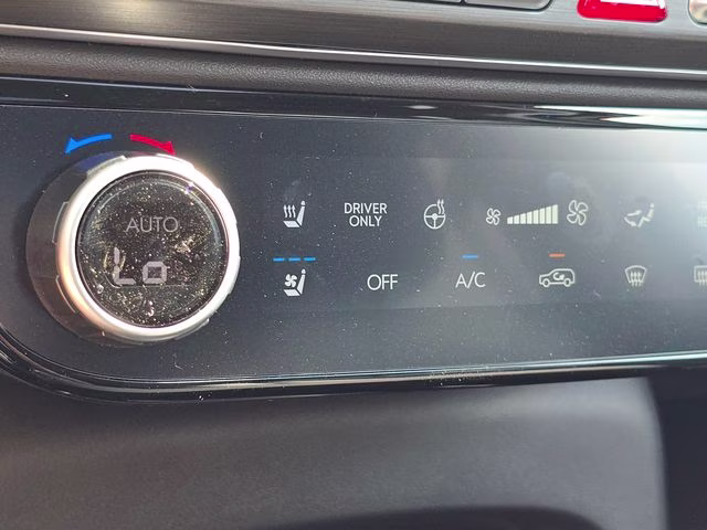 2026 Creamy White Pearl Hyundai Palisade Hybrid Limited AWD SUV