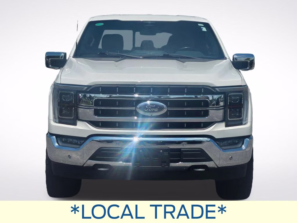 2023 Star White Metallic Tri-Coat Ford F-150 Lariat 4X4 Truck