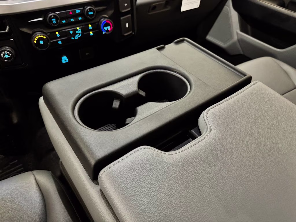 2026 Oxford White Ford Super Duty F-250 SRW XL RWD Truck