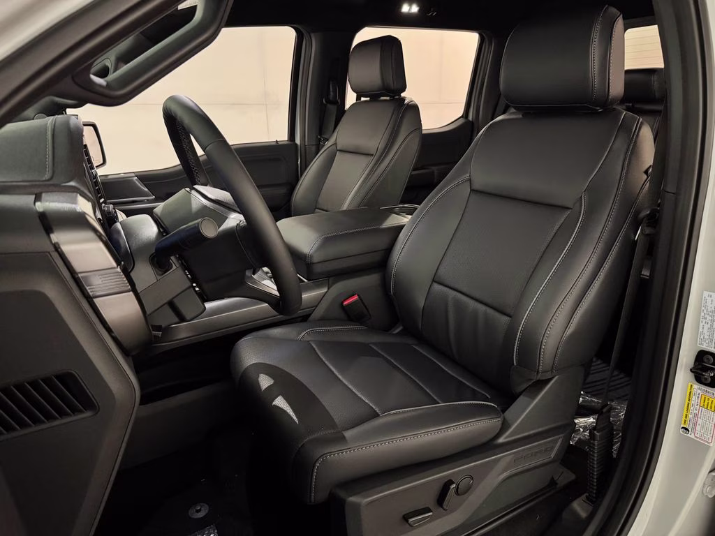 2026 Avalanche Ford F-150 Lariat 4X4 Truck