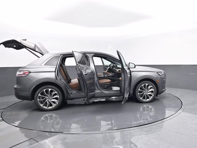 2021 Gray Lincoln Nautilus Reserve AWD SUV