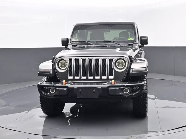 2019 Granite Crystal Metallic Clearcoat Jeep Wrangler Unlimited Sahara 4X4 SUV
