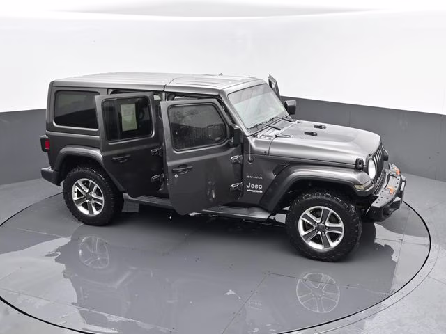 2019 Granite Crystal Metallic Clearcoat Jeep Wrangler Unlimited Sahara 4X4 SUV