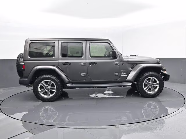 2019 Granite Crystal Metallic Clearcoat Jeep Wrangler Unlimited Sahara 4X4 SUV