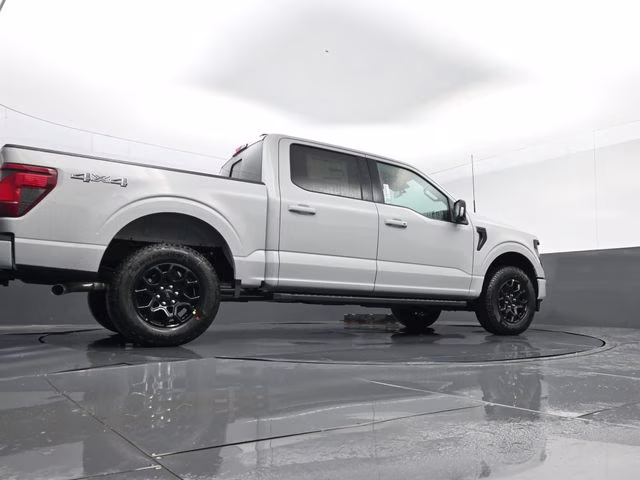 2026 Avalanche Ford F-150 XLT 4X4 Truck