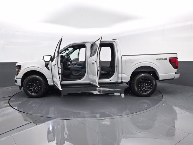 2026 Avalanche Ford F-150 XLT 4X4 Truck