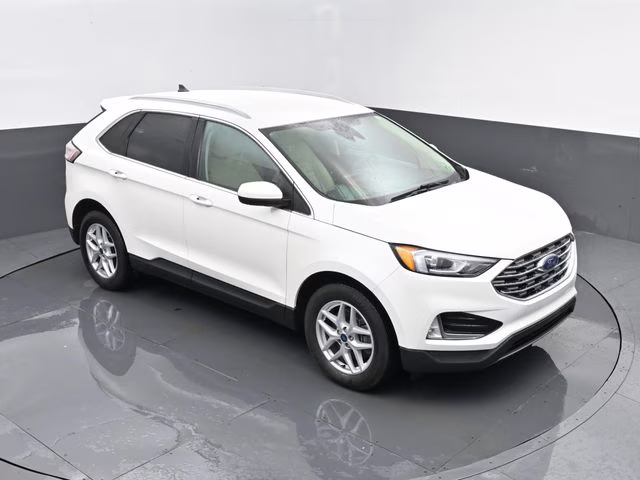 2021 White Metallic Ford Edge SEL AWD SUV