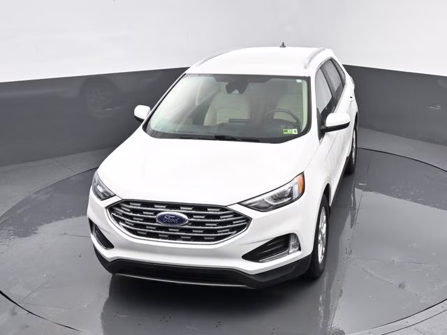 2021 White Metallic Ford Edge SEL AWD SUV