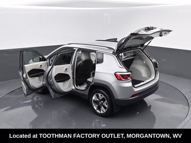 2019 Billet Silver Metallic Clearcoat Jeep Compass Limited 4X4 SUV