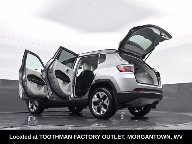 2019 Billet Silver Metallic Clearcoat Jeep Compass Limited 4X4 SUV