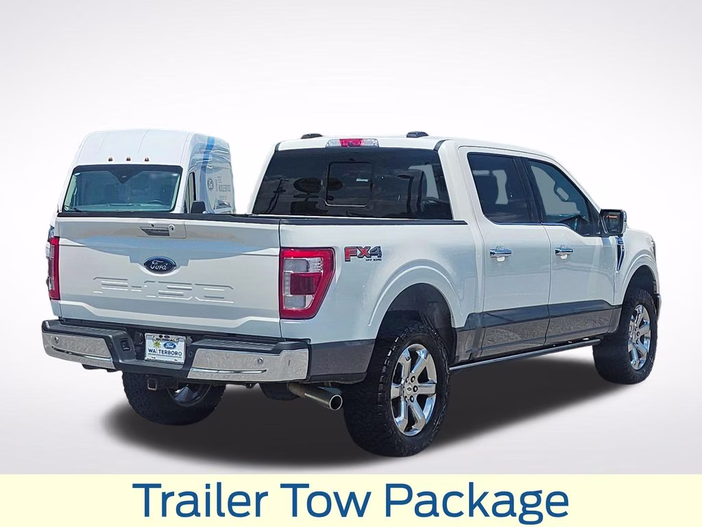 2023 Star White Metallic Tri-Coat Ford F-150 Lariat 4X4 Truck