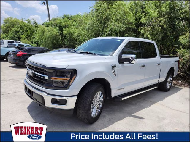 2025 White Metallic Ford F-150 XLT 4X4 Truck