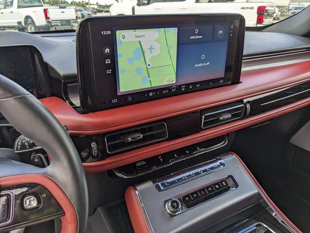 2025 White Metallic Lincoln Aviator Reserve AWD SUV