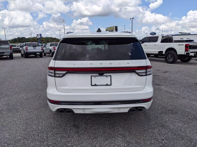 2025 White Metallic Lincoln Aviator Reserve AWD SUV