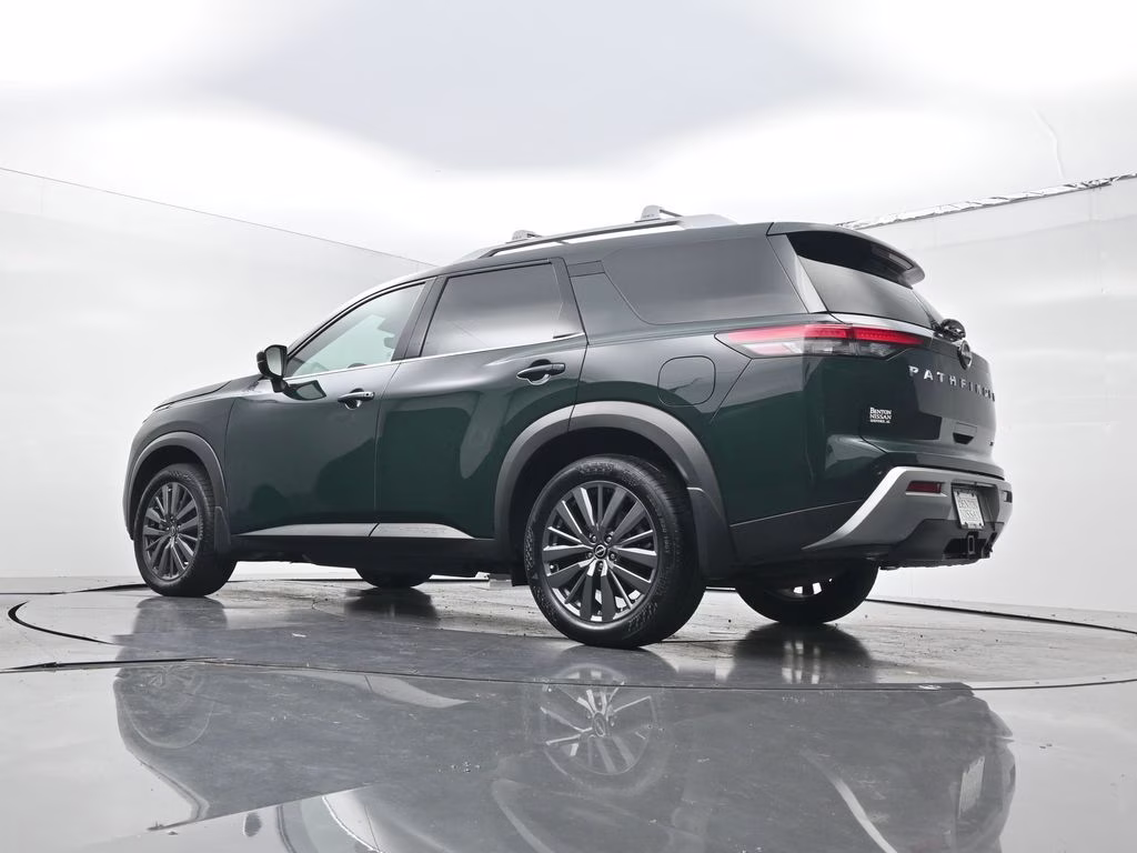 2024 Obsidian Green Pearl Nissan Pathfinder SL FWD SUV