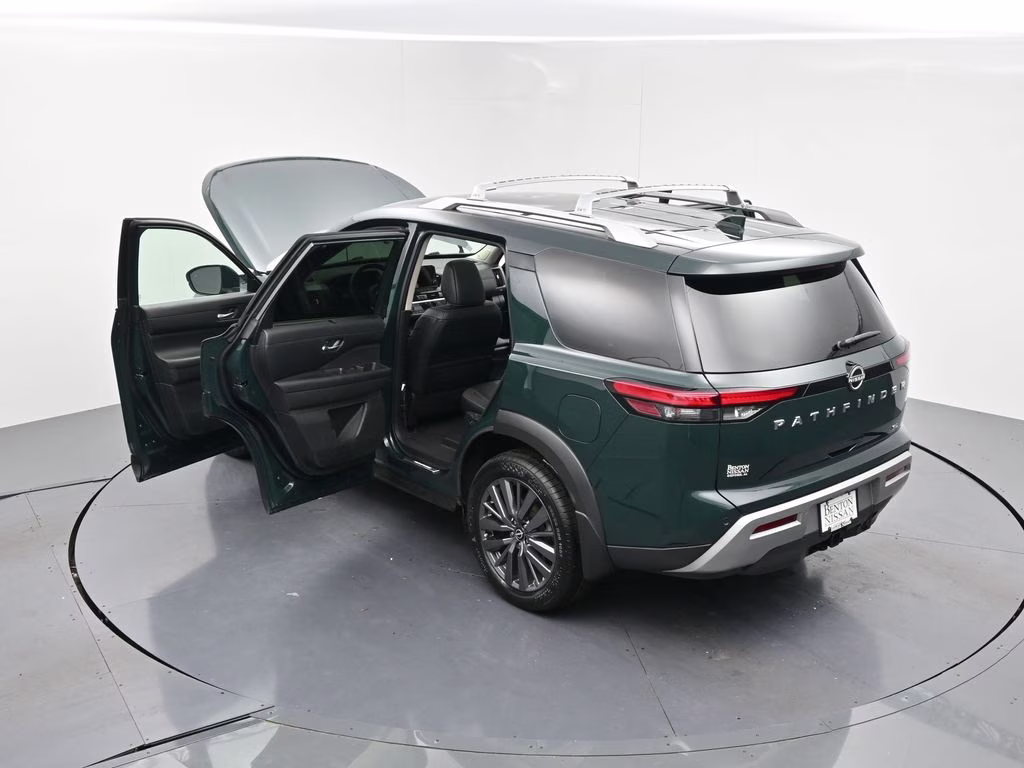 2024 Obsidian Green Pearl Nissan Pathfinder SL FWD SUV