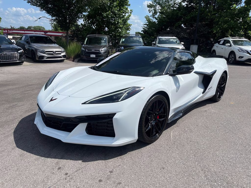 2024 Arctic White Chevrolet Corvette Z06 RWD Convertible