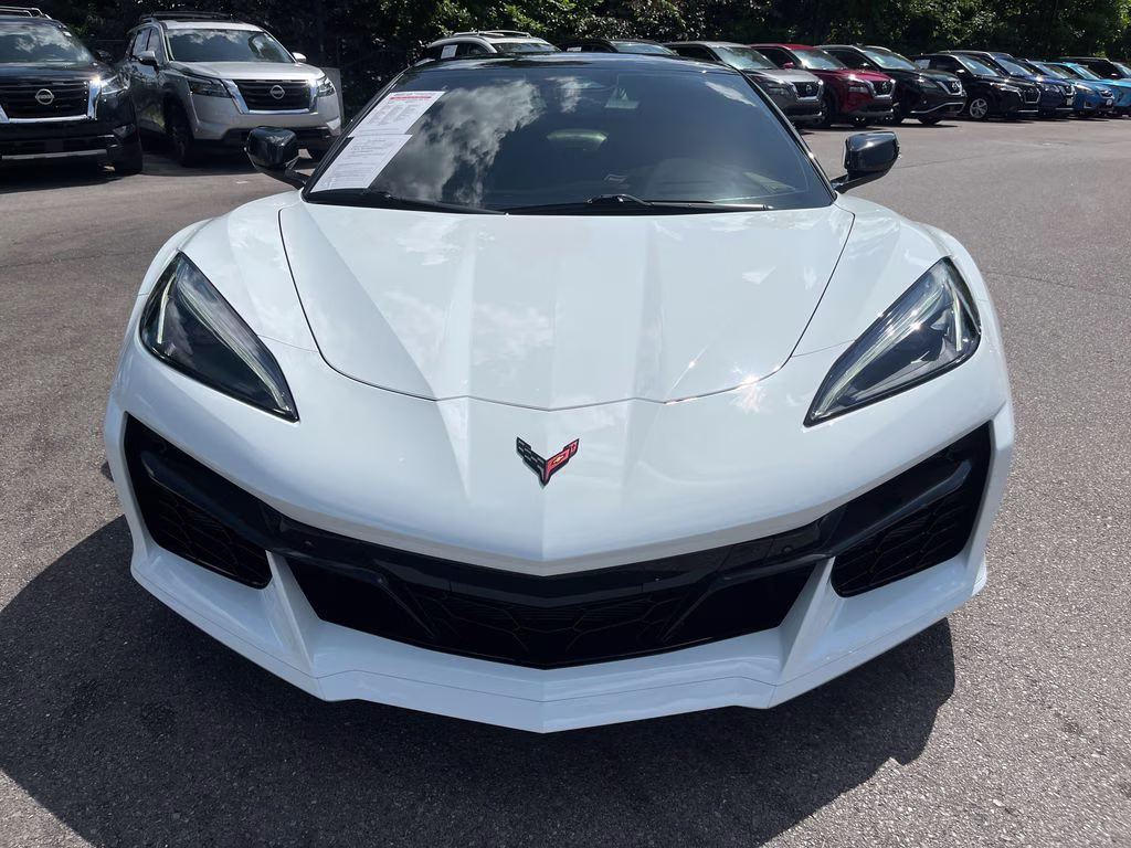 2024 Arctic White Chevrolet Corvette Z06 RWD Convertible