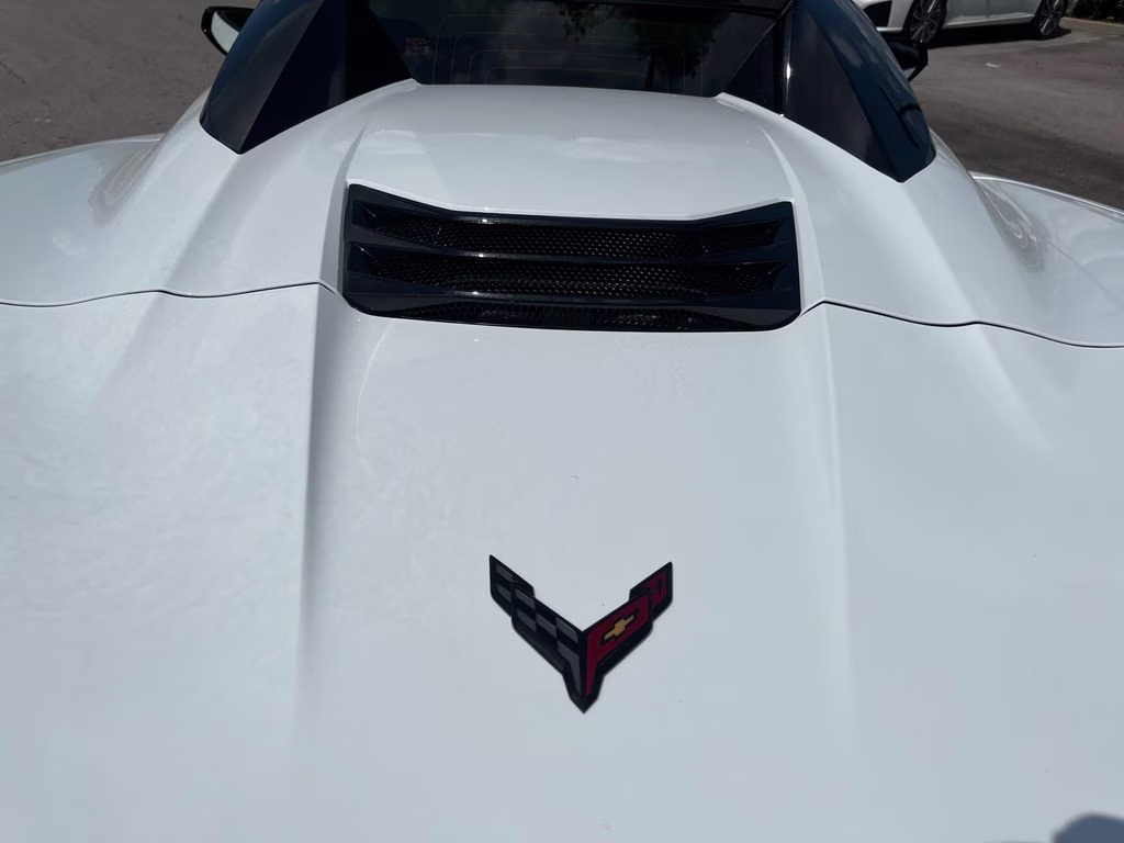 2024 Arctic White Chevrolet Corvette Z06 RWD Convertible