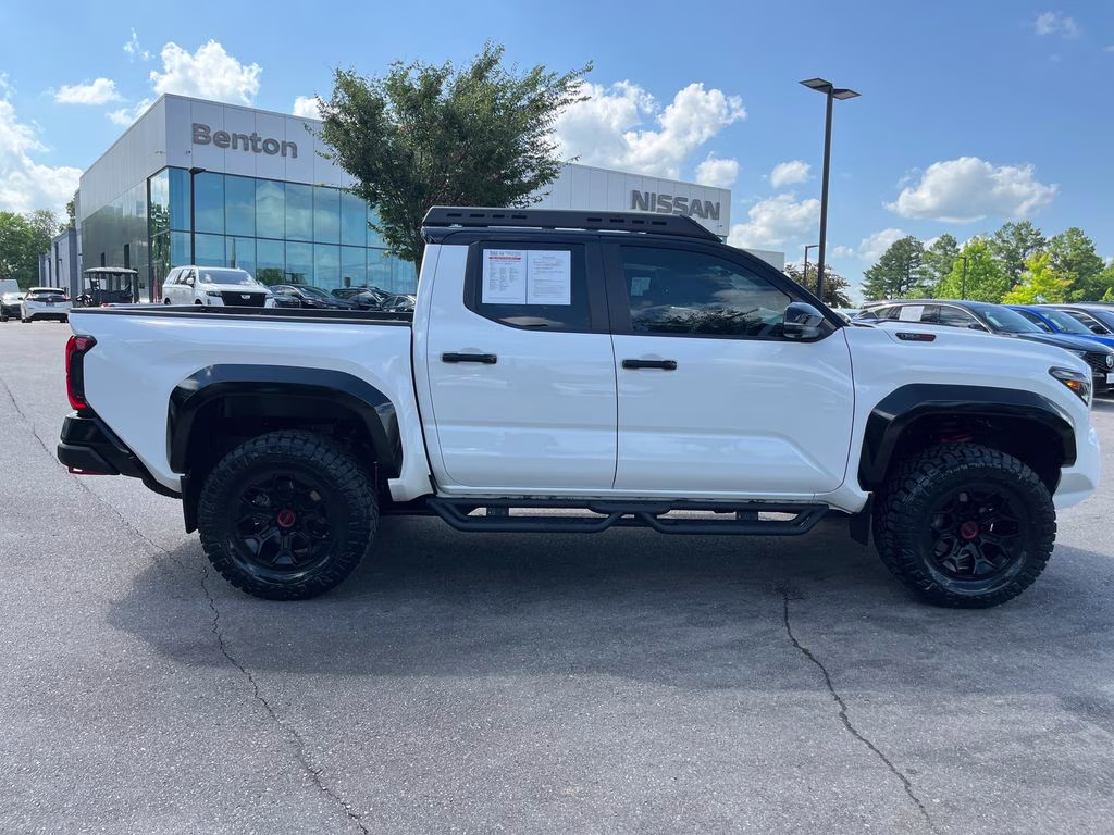 2024 White Toyota Tacoma Hybrid TRD Pro 4X4 Truck