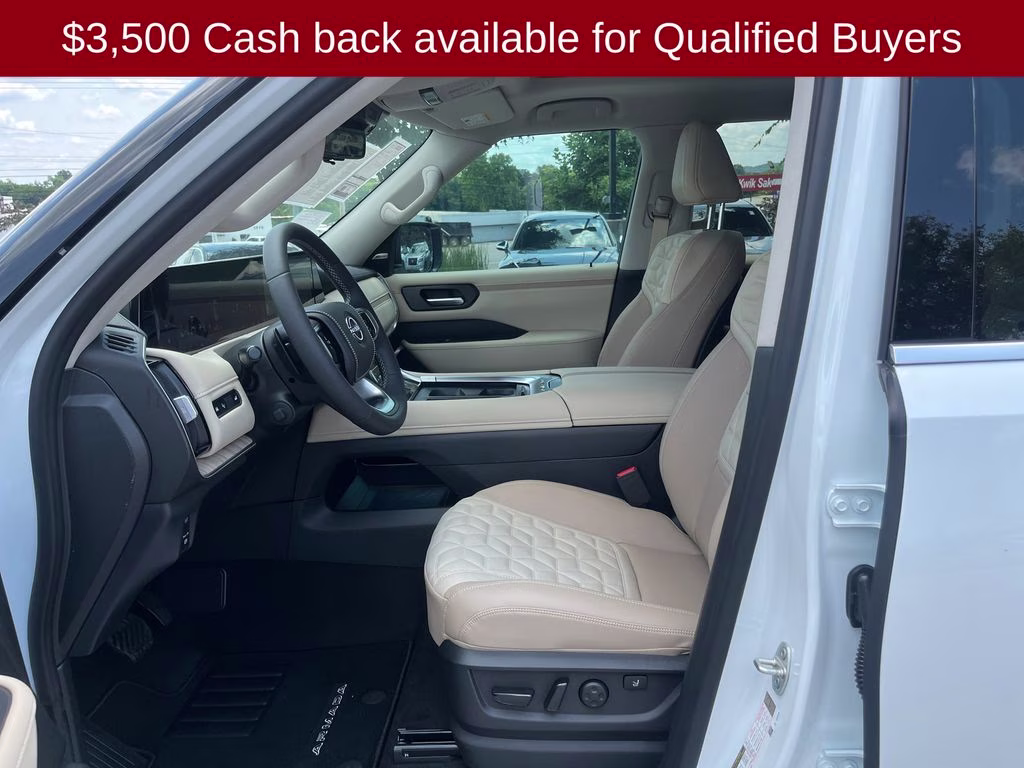2026 Everest White Pearl Tricoat Nissan Armada Platinum Reserve 4X4 SUV