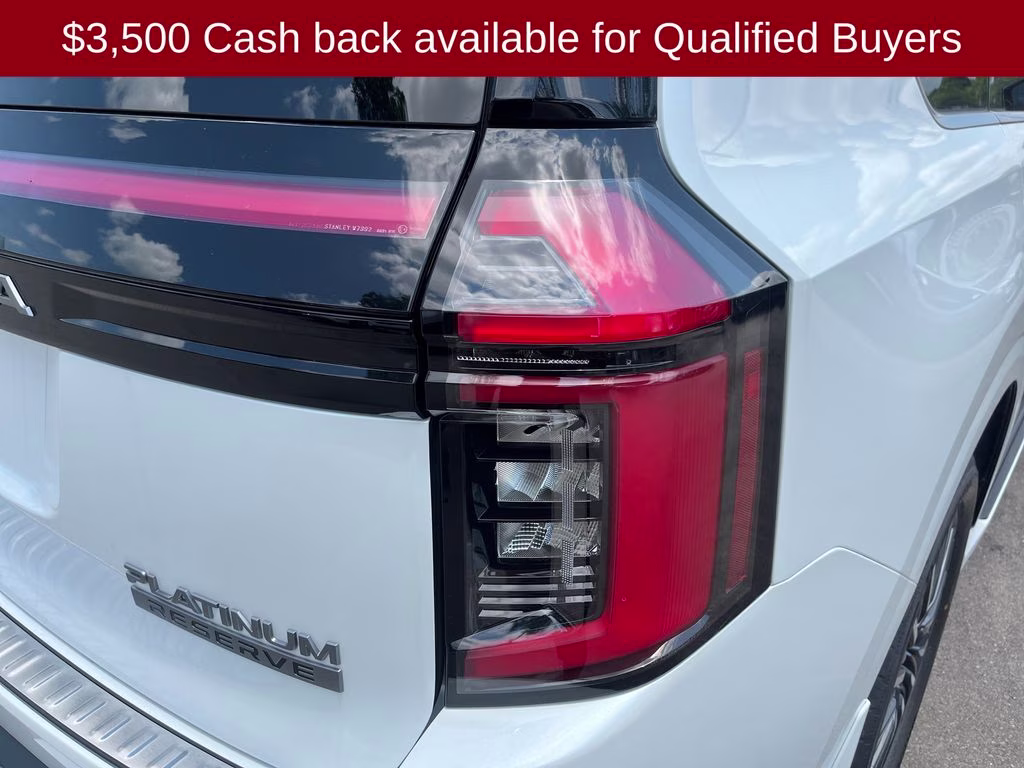 2026 Everest White Pearl Tricoat Nissan Armada Platinum Reserve 4X4 SUV