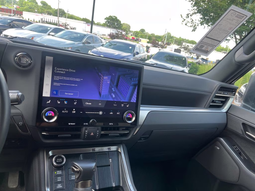 2024 White Pearl Lexus GX 550 Overtrail+ 4X4 SUV