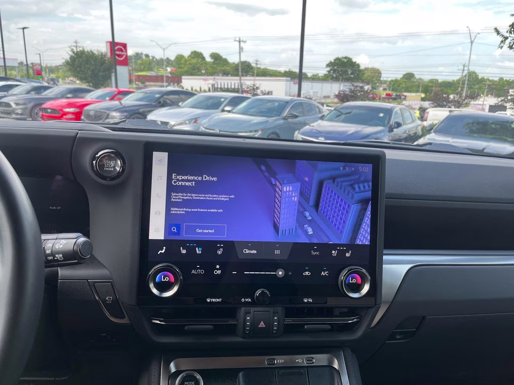 2024 White Pearl Lexus GX 550 Overtrail+ 4X4 SUV