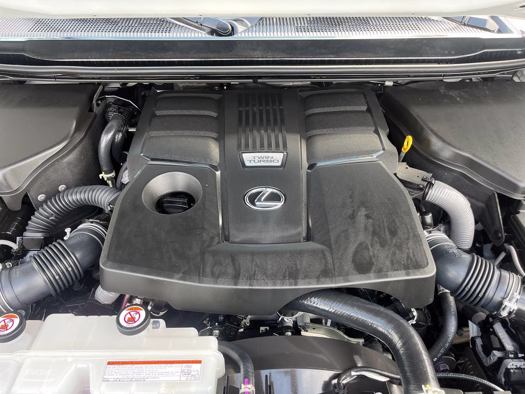 2024 White Pearl Lexus GX 550 Overtrail+ 4X4 SUV