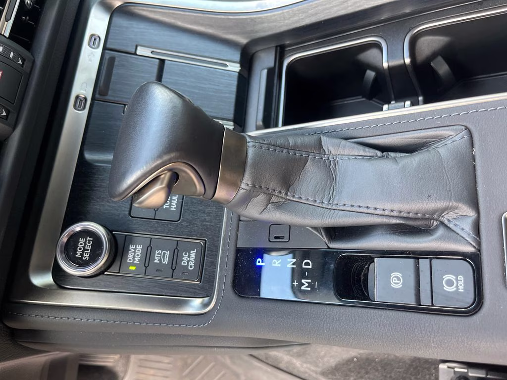 2024 White Pearl Lexus GX 550 Overtrail+ 4X4 SUV
