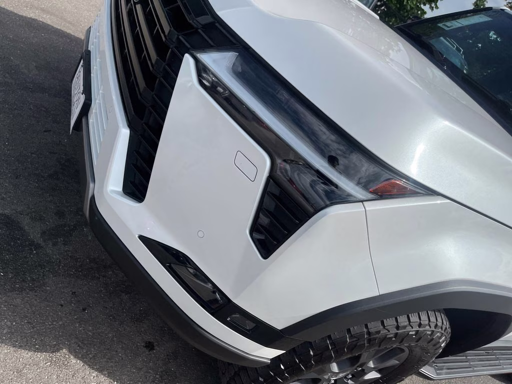 2024 White Pearl Lexus GX 550 Overtrail+ 4X4 SUV