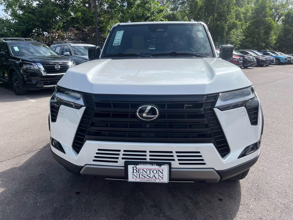 2024 White Pearl Lexus GX 550 Overtrail+ 4X4 SUV