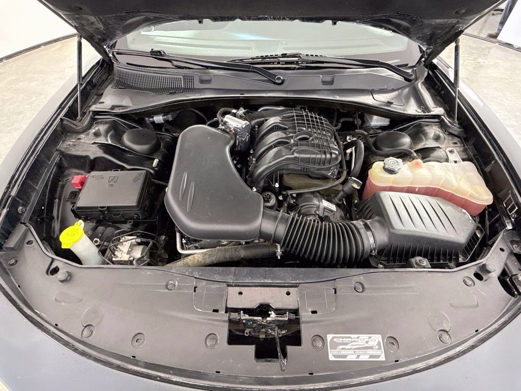 2023 Pitch Black Clearcoat Dodge Charger SXT RWD Sedan