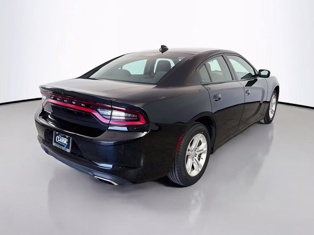2023 Pitch Black Clearcoat Dodge Charger SXT RWD Sedan