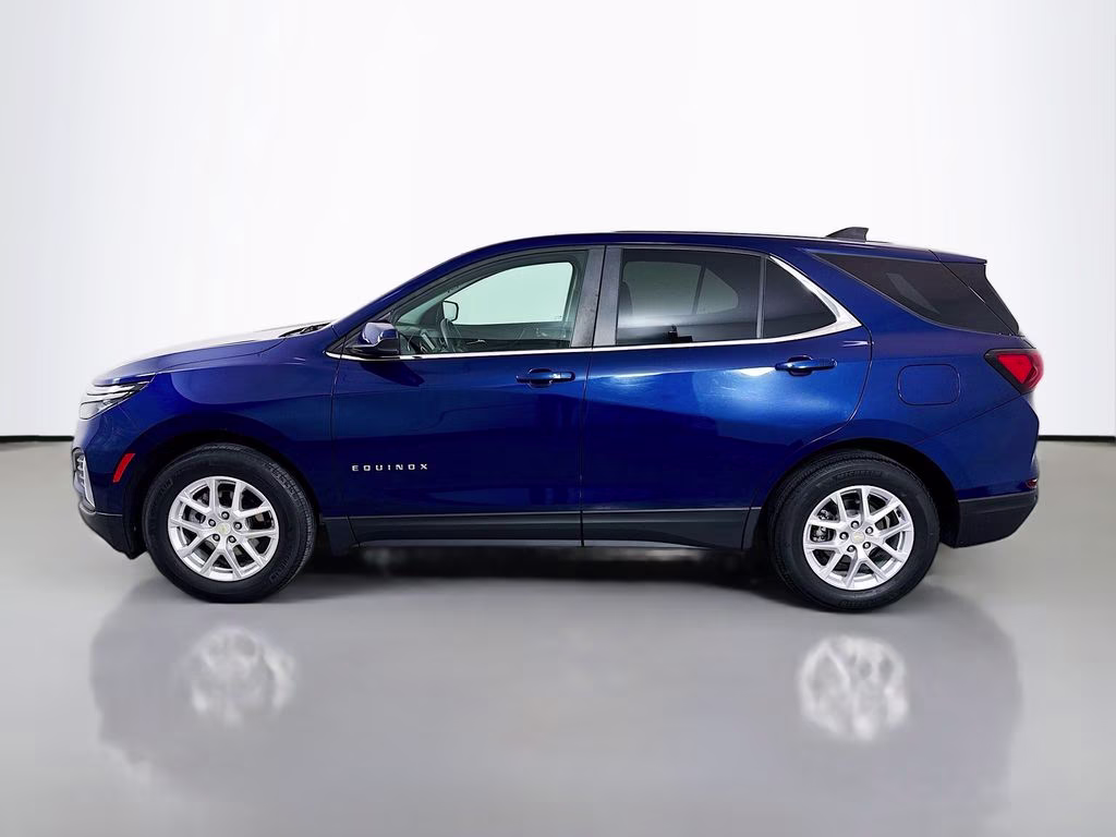 2023 Blue Glow Metallic Chevrolet Equinox LT FWD SUV