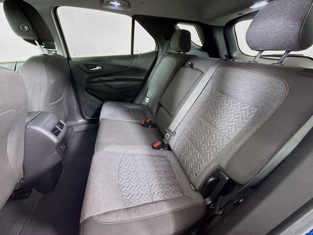 2023 Blue Glow Metallic Chevrolet Equinox LT FWD SUV