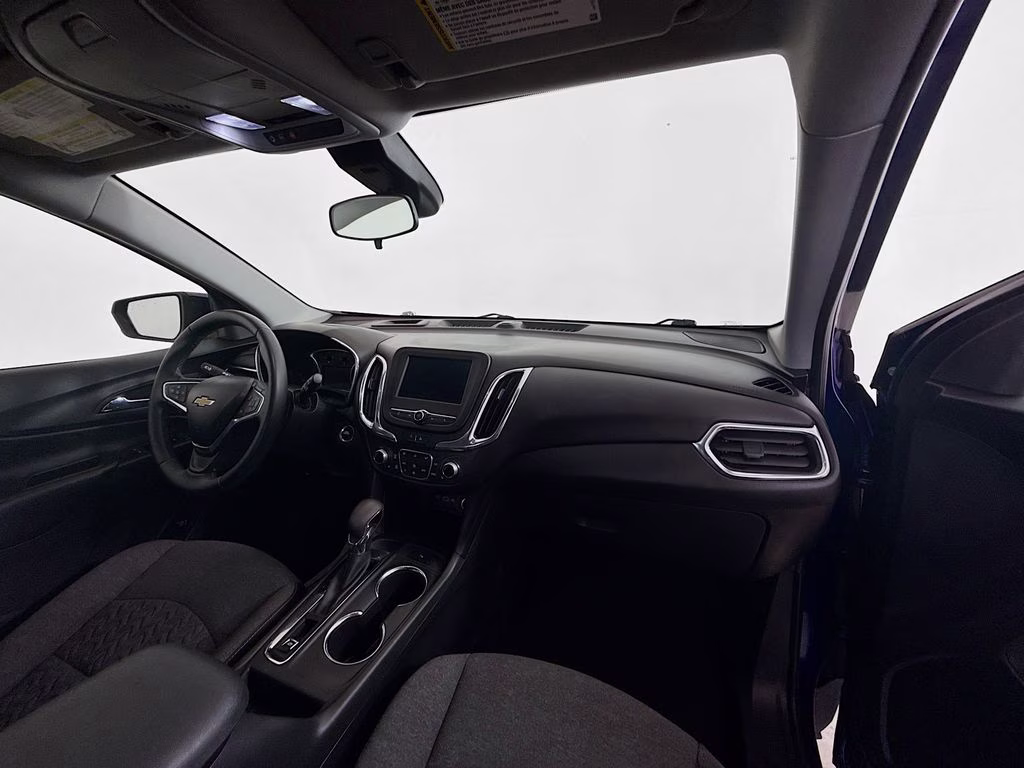 2023 Blue Glow Metallic Chevrolet Equinox LT FWD SUV