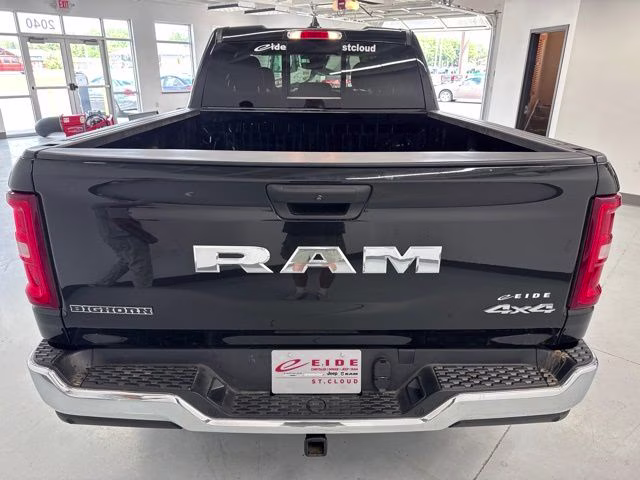 2025 Diamond Black Crystal Pearlcoat Ram 1500 Big Horn 4X4 Truck