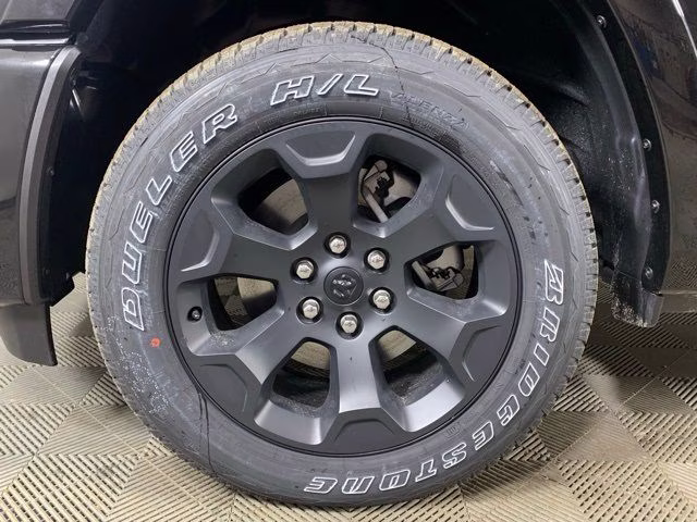2026 Diamond Black Crystal Pearlcoat Ram 1500 Big Horn Night Edition 4X4 Truck