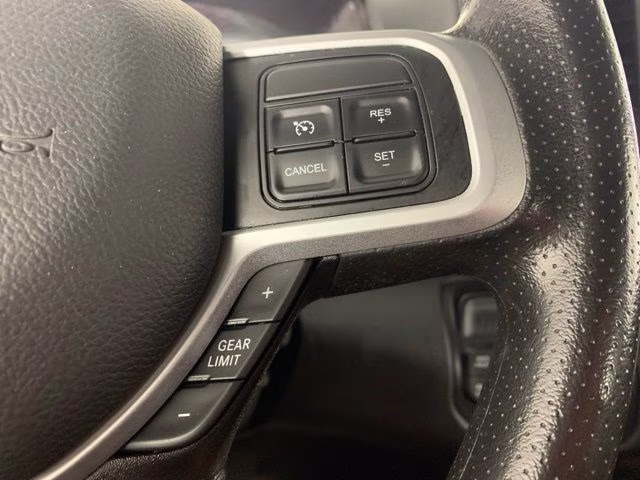 2022 Bright White Clearcoat Ram 2500 Big Horn 4X4 Truck