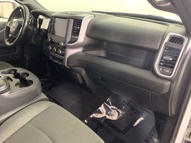 2022 Bright White Clearcoat Ram 2500 Big Horn 4X4 Truck