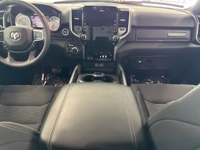 2025 Diamond Black Crystal Pearlcoat Ram 1500 Big Horn 4X4 Truck