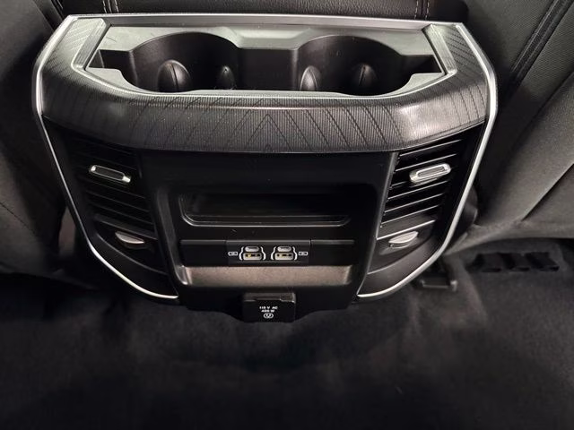 2025 Diamond Black Crystal Pearlcoat Ram 1500 Big Horn 4X4 Truck