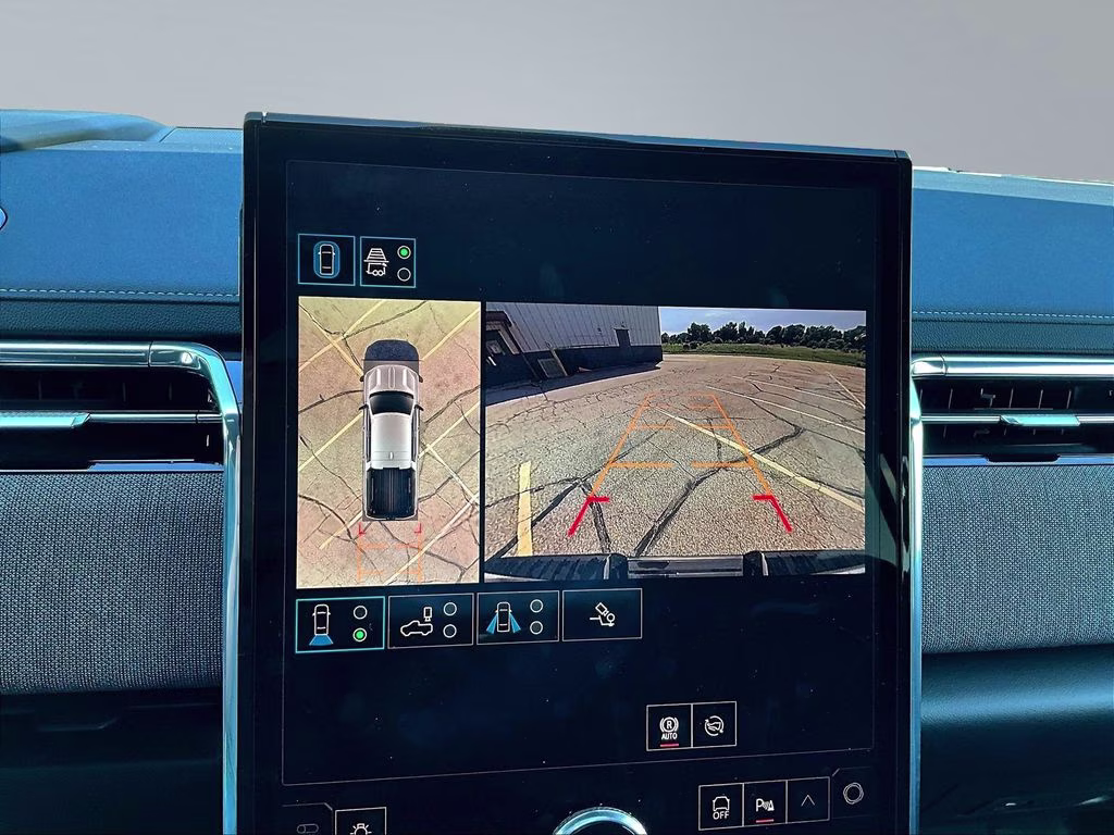 2026 GMC Sierra EV Elevation - Photo 24