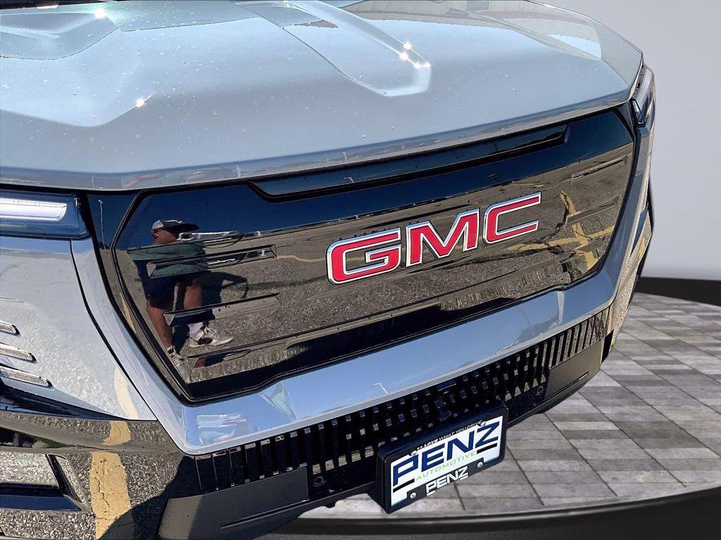 2026 GMC Sierra EV Elevation - Photo 37