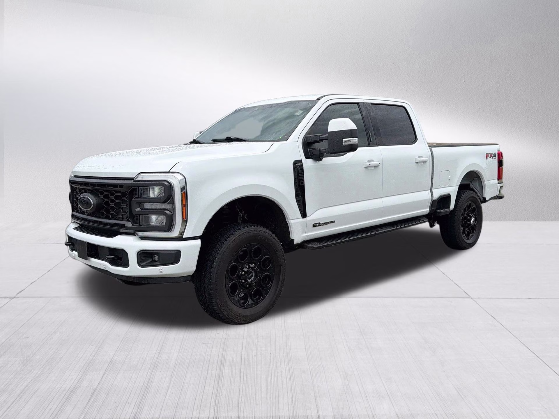 2023 Oxford White Ford Super Duty F-250 SRW Lariat 4X4 Truck
